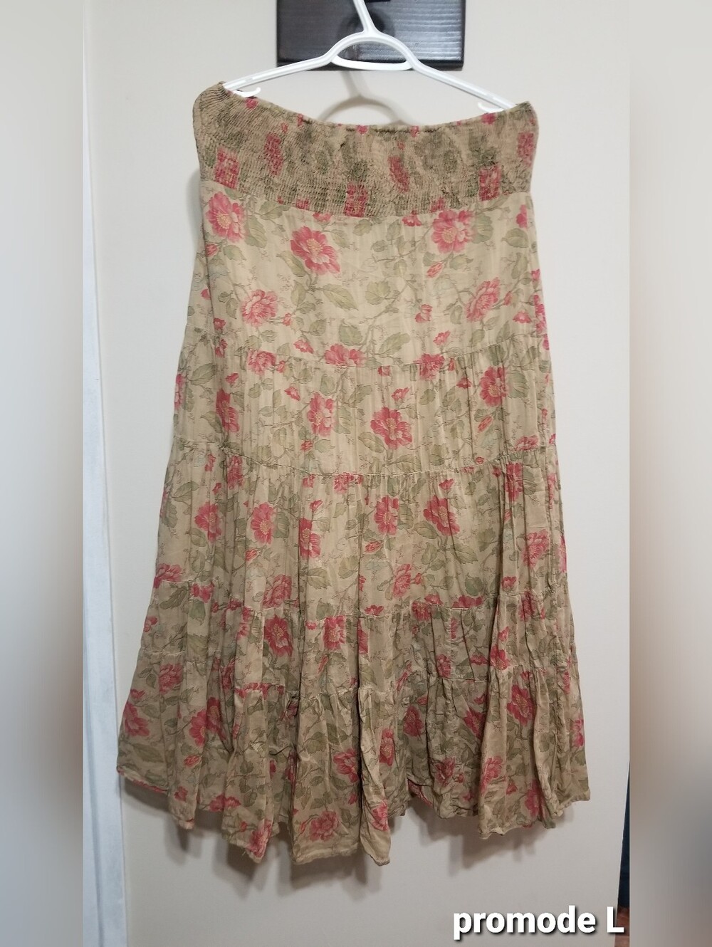 Promod Beige Floral Tiered Peasant Skirt with Pink Roses, Large